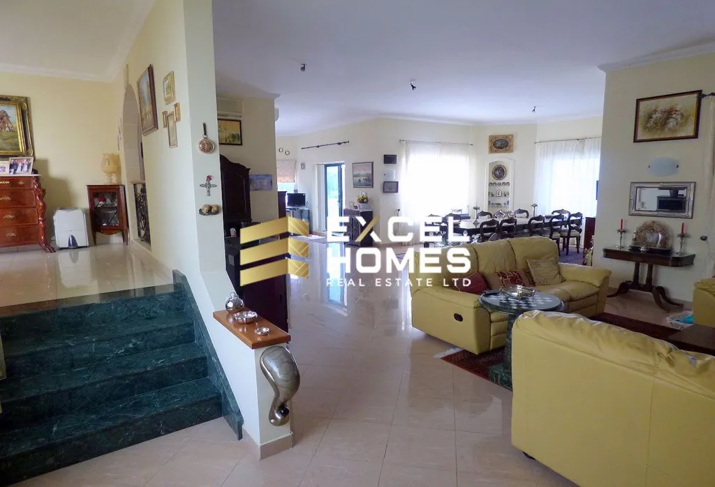 3 bedroom Bungalow in Mellieha, Malta – 22907