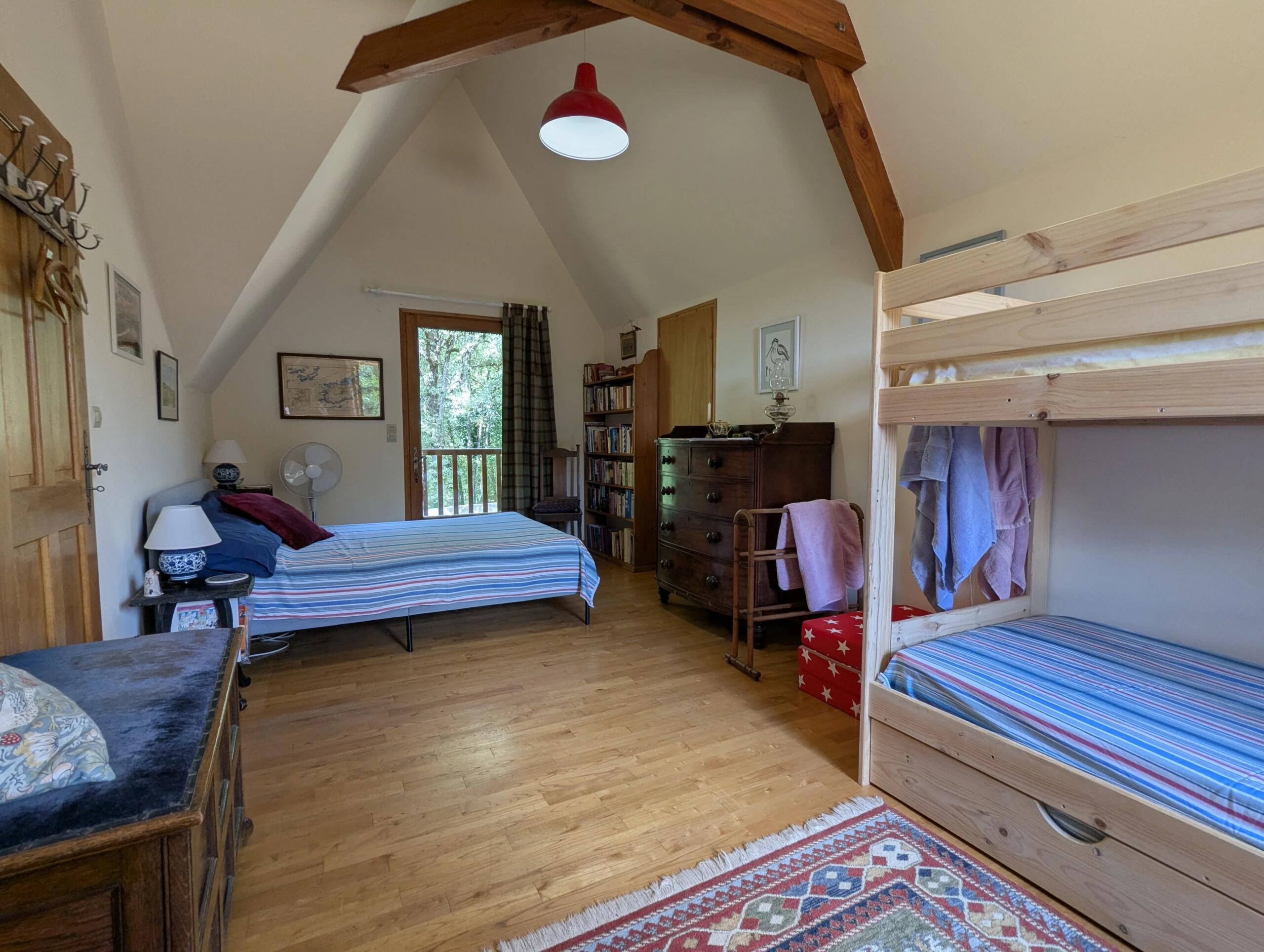 3-Bedroom Stone House Near Sarlat-la-Canéda with Garden and Rental Potential, Aquitaine – France – BVI82214