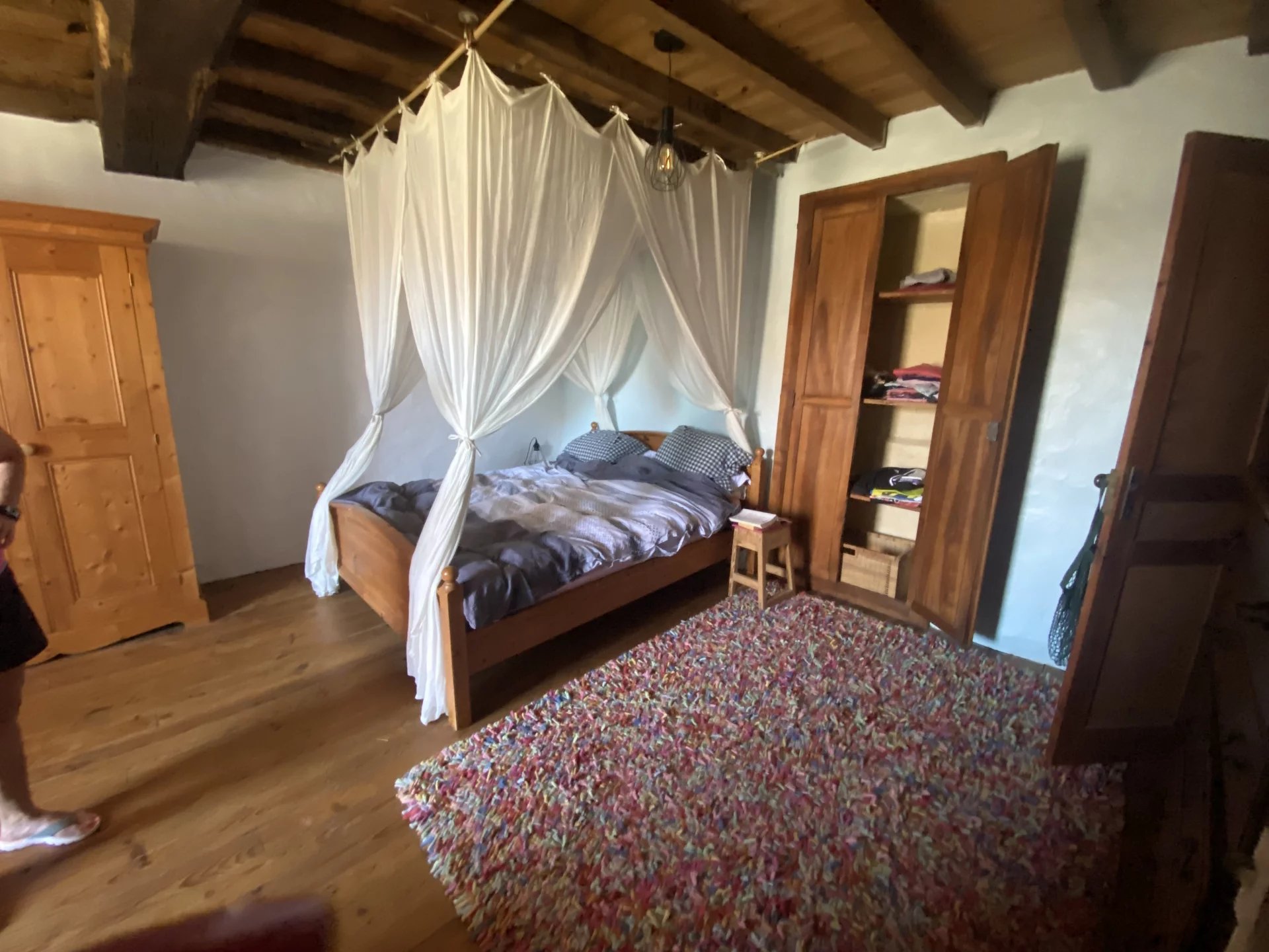 Stone property with outbuilding close to lively town, Aquitaine – France – BVI81235