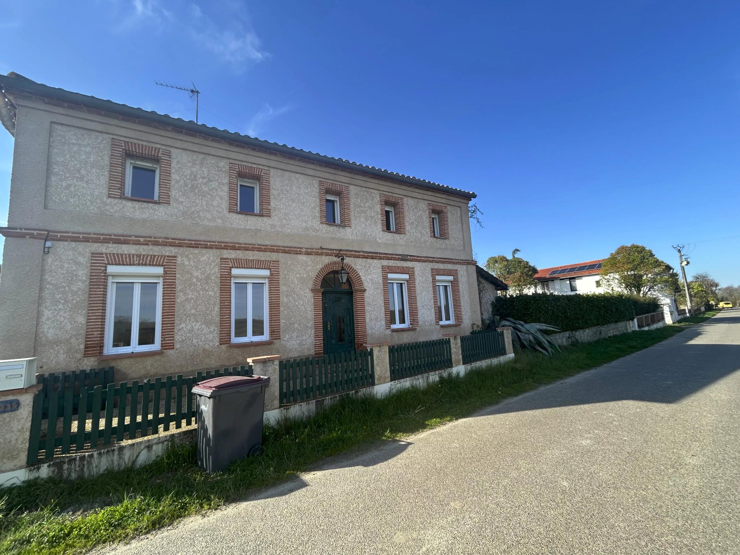 Fully renovated 19th-century house, ready to move in, with 400 m² garden in Lafitte, Midi-Pyrénées – France – BVI84253