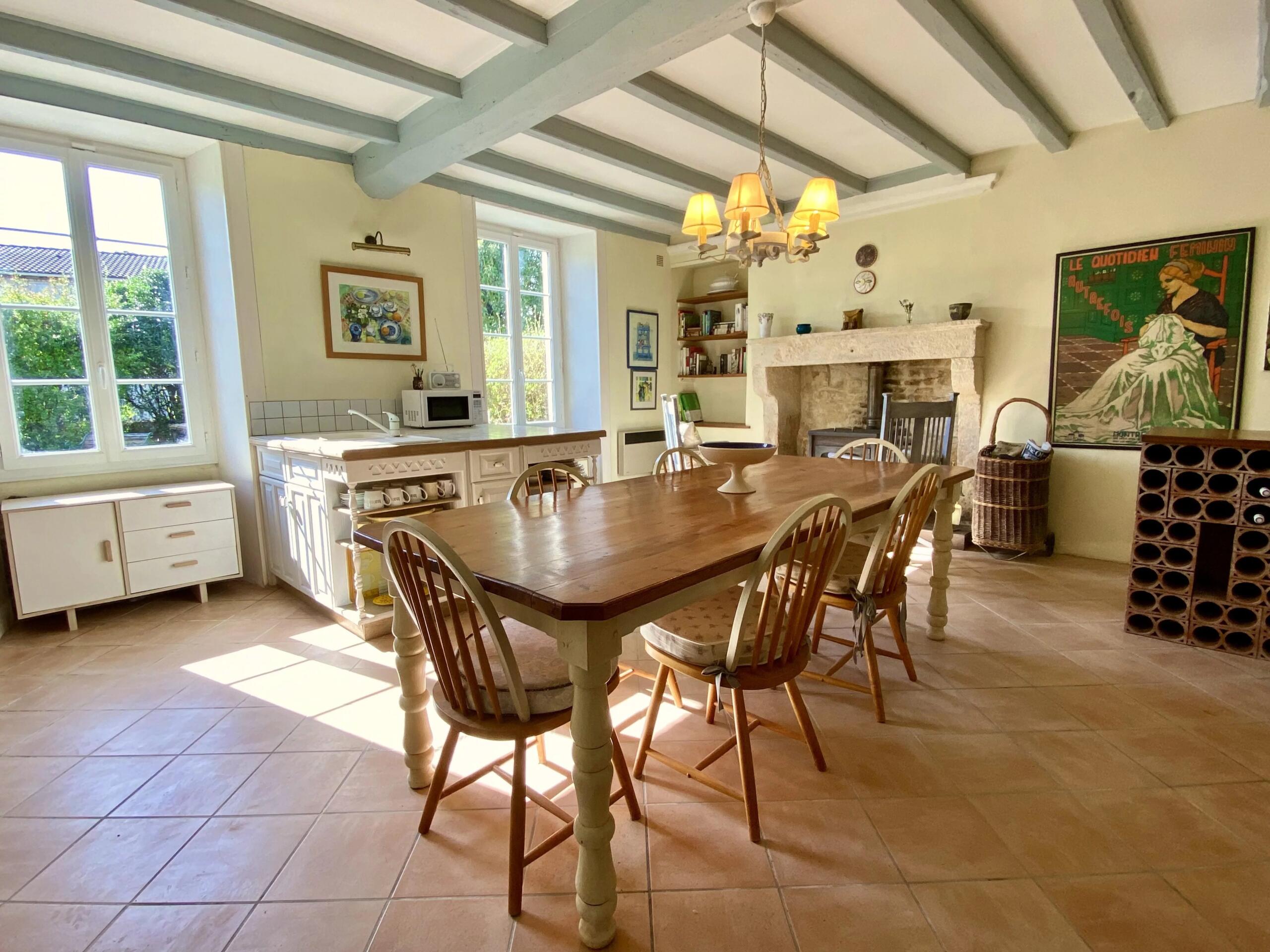 Charming Stone Built Country House, Poitou-Charentes – France – BVI81649