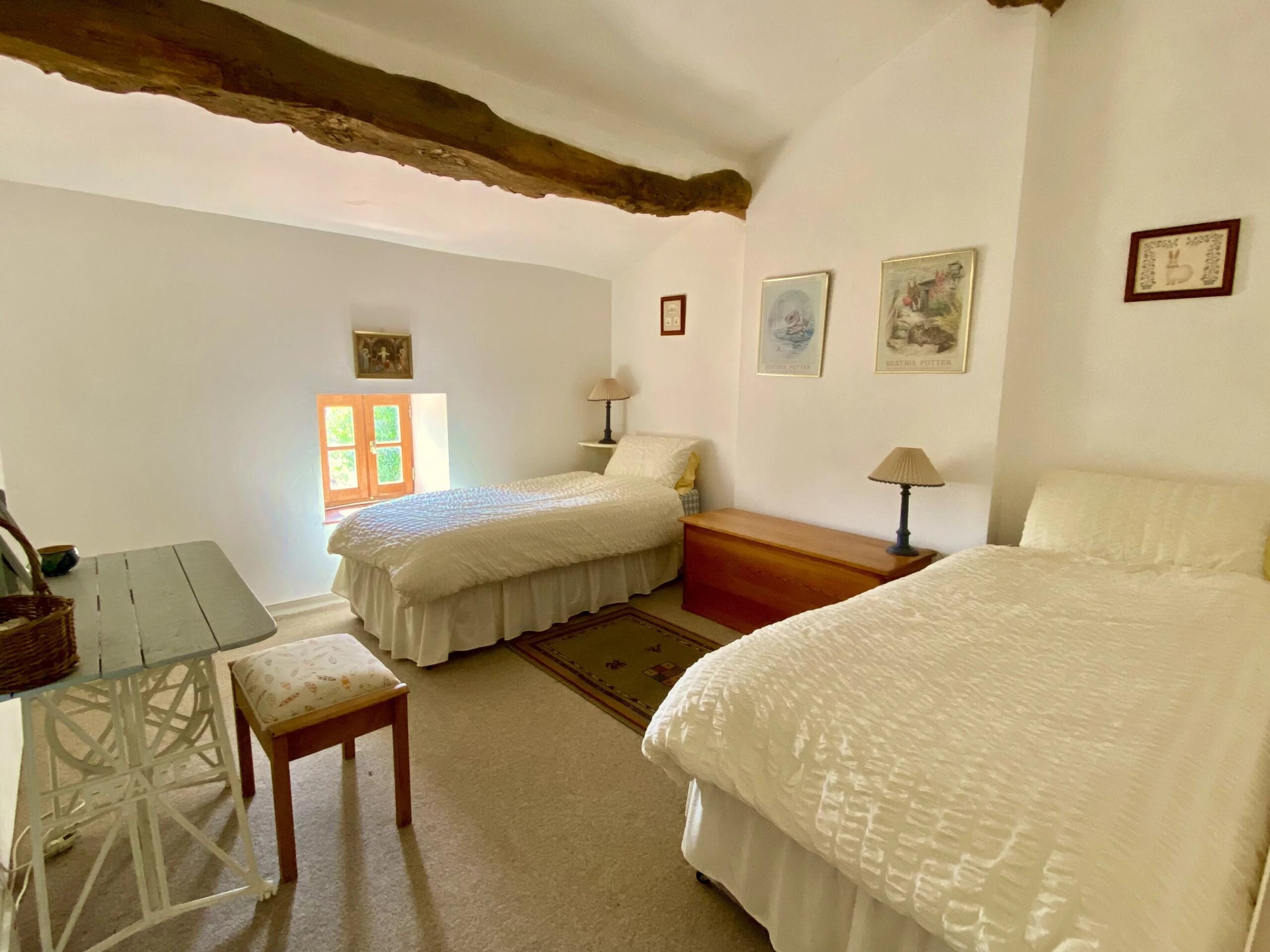 Charming Stone Built Country House, Poitou-Charentes – France – BVI81649