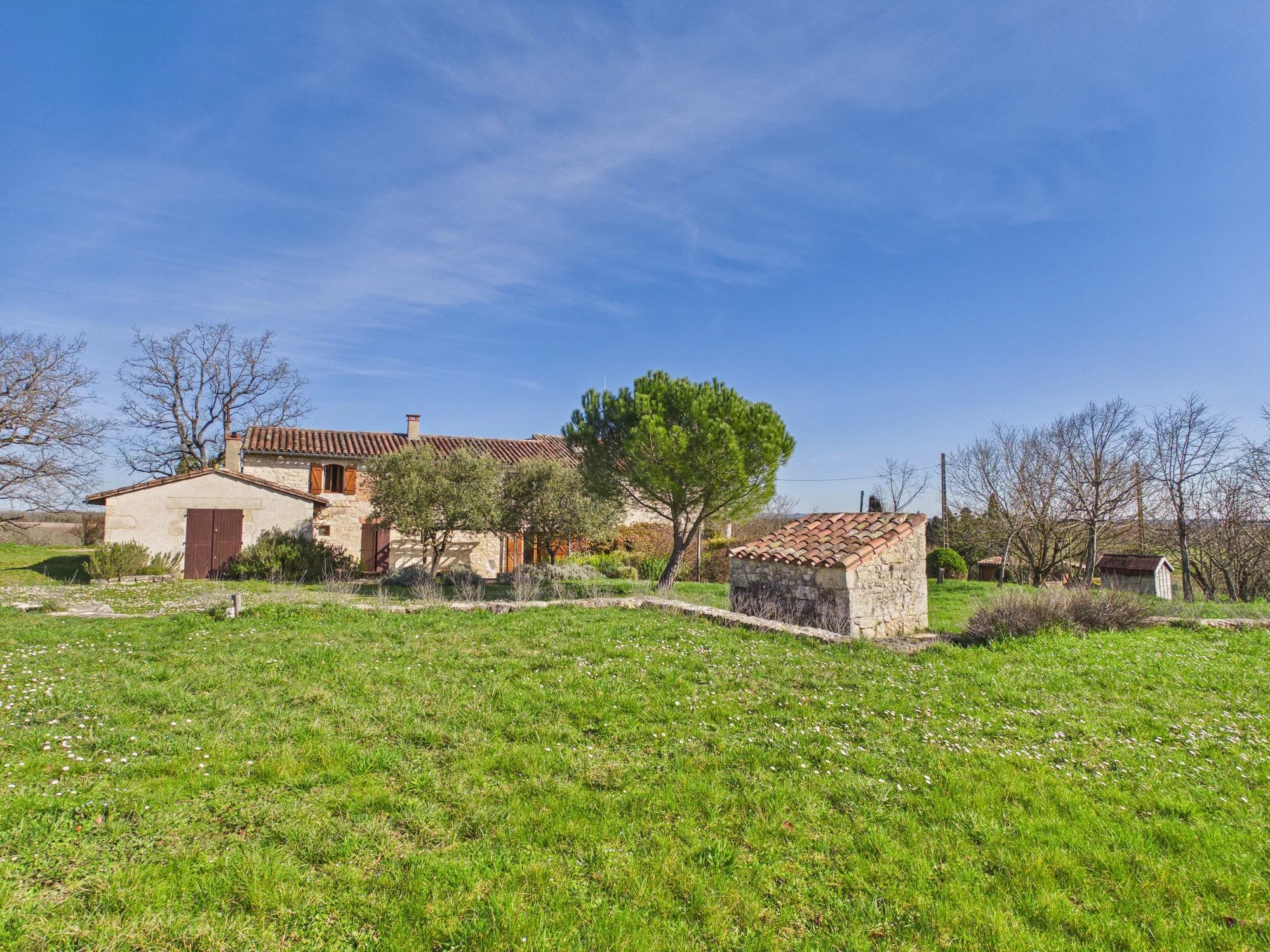 Large stone farmhouse in private location, Midi-Pyrénées – France – BVI84363