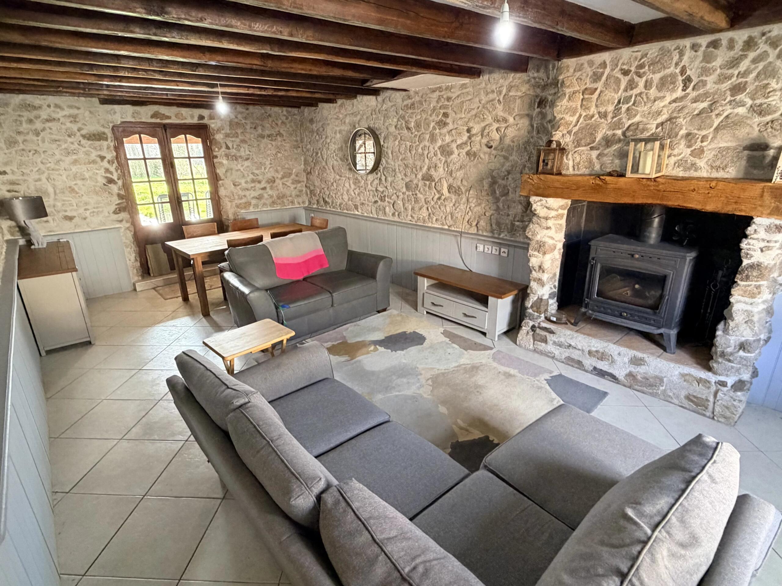 Large hamlet house plus guest house in peaceful location, Limousin – France – BVI84501