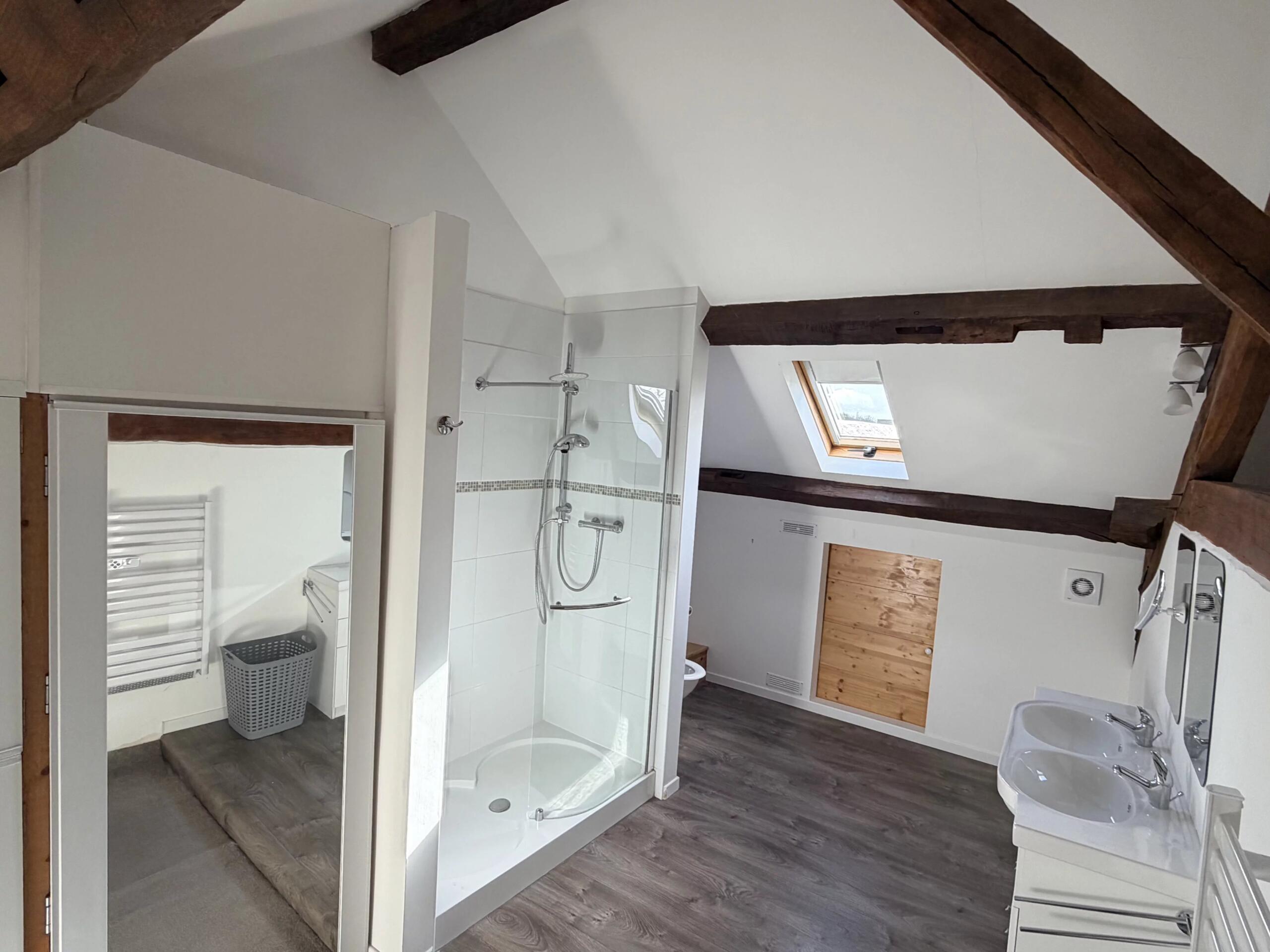 Large hamlet house plus guest house in peaceful location, Limousin – France – BVI84501