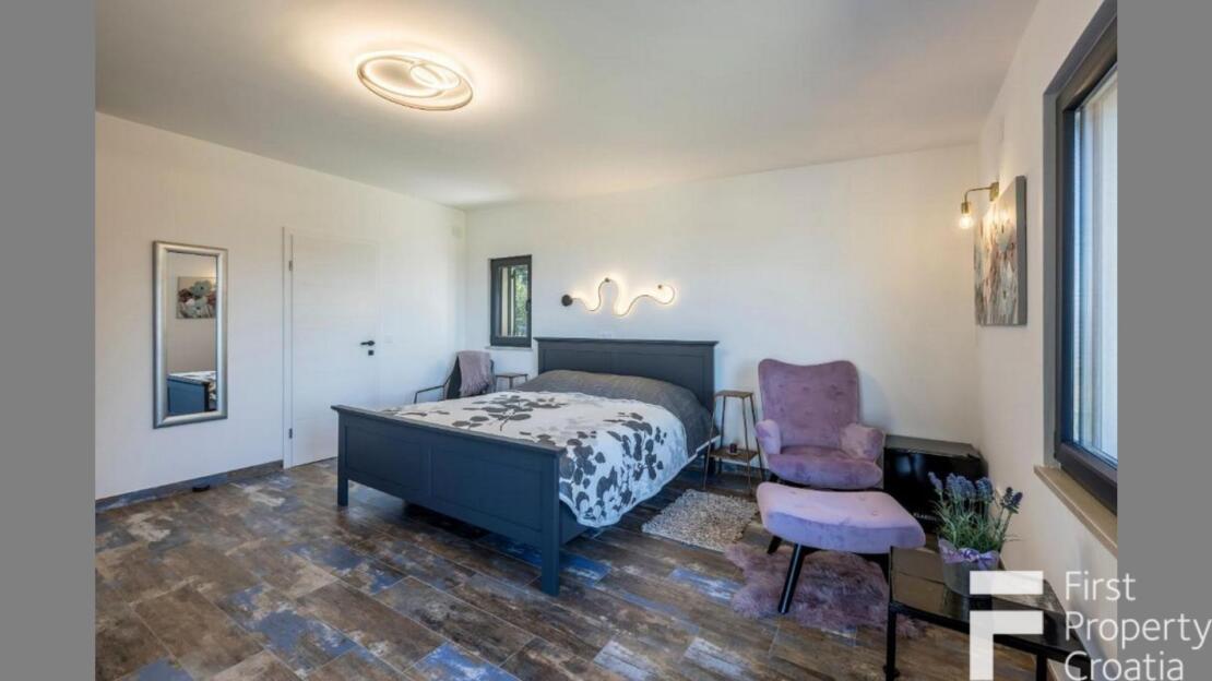 House on Brač island, Croatia – BR1764