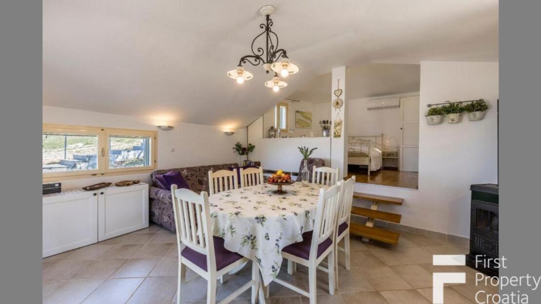 House on Brač island, Croatia – BR1764