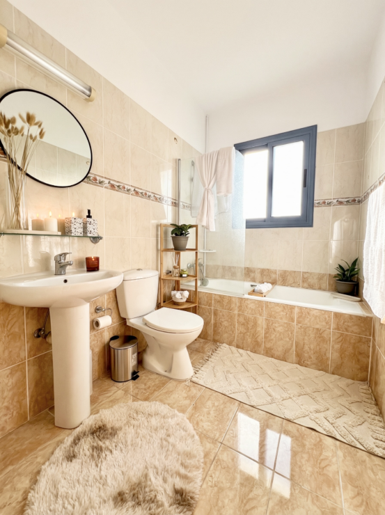 Fully Furnished Bright 2 Bedroom Apartment with Underground Parking, Paphos