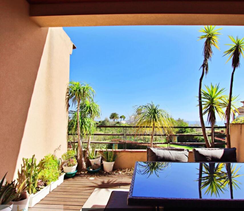 Luxury 2-Bedroom Apartment with Ocean Views for Sale in Praia da Luz, Algarve, Portugal