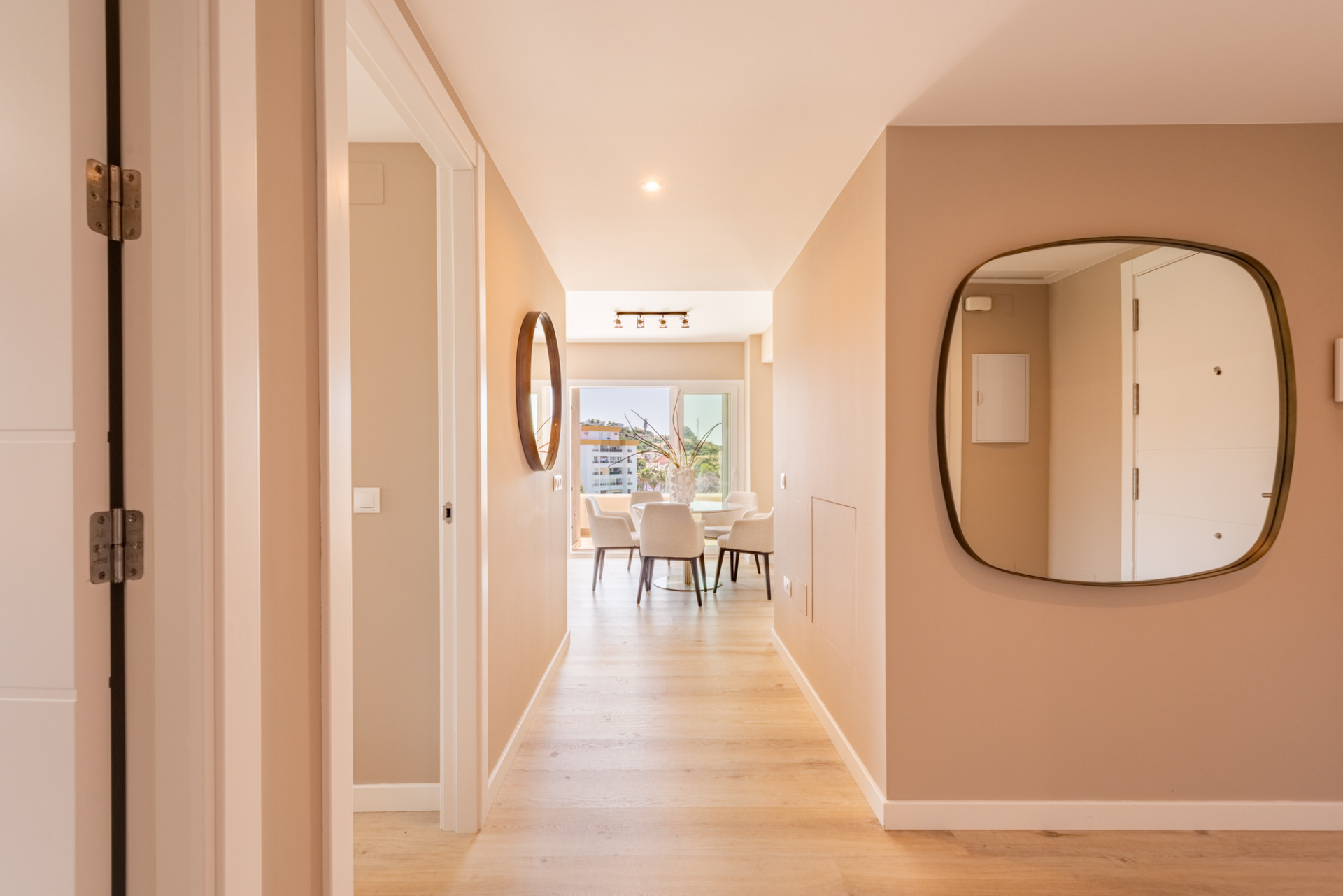 3 bedroom Apartment in Marbella, Malaga, Spain – 428-05310D