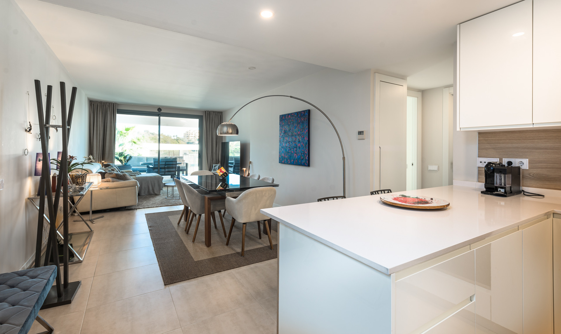 2 bedroom Apartment in Estepona, Malaga, Spain – 428-05311D