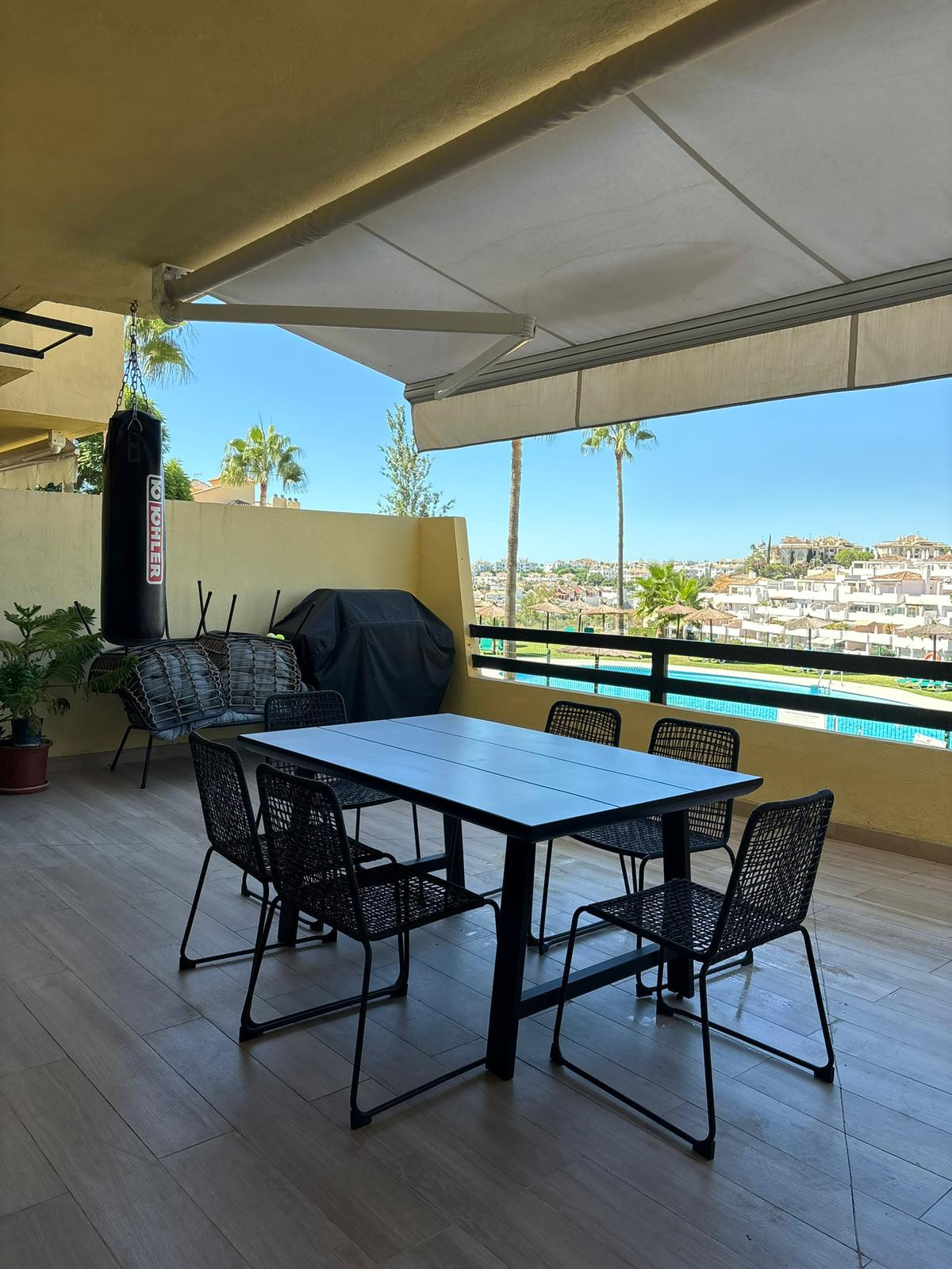 2 bedroom Ground Floor Apartment in Estepona, Malaga, Spain – 428-05317D