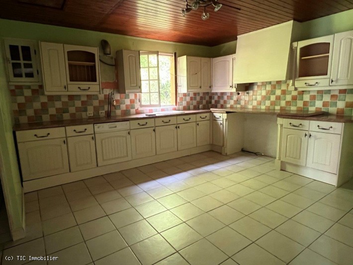 3 bedroom House in Nanteuil-En-Vallee, Nanteuil-En-Vallée, France – r7443