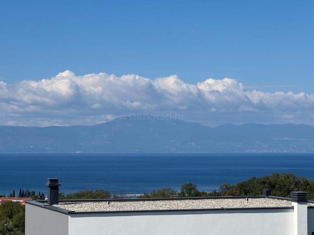 4 bedroom villa in Malinska-Dubašnica, Croatia – 103616