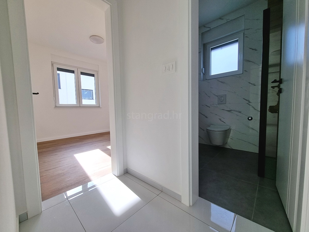 2 bedroom apartment in Novi Vinodolski, Croatia – 103615