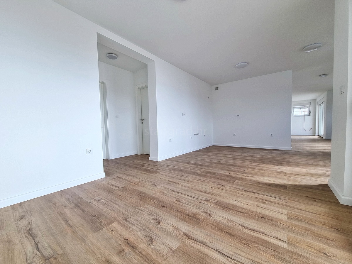 3 bedroom apartment in Crikvenica, Croatia – 103614