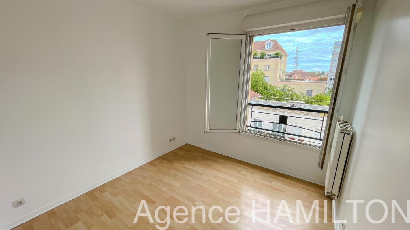 3 bedroom t4 in Villeneuve La Garenne, Hauts-de-Seine, France