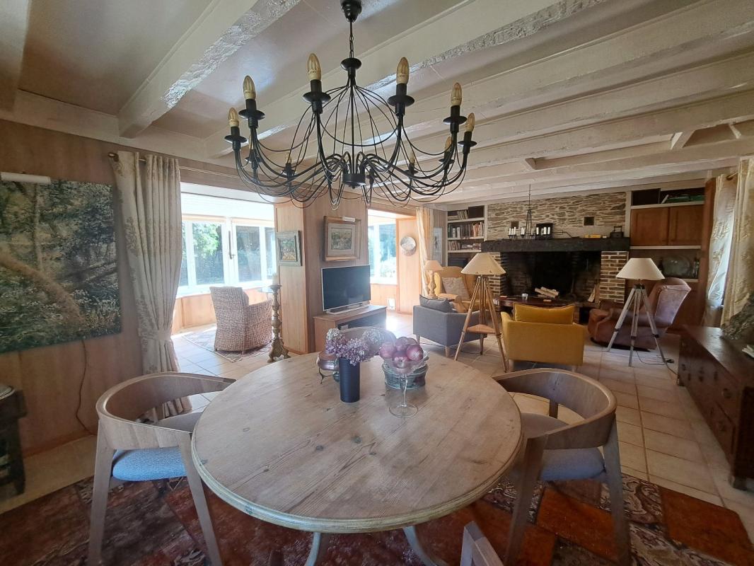 2 bedroom maison in Arnac Pompadour, Corrèze, France