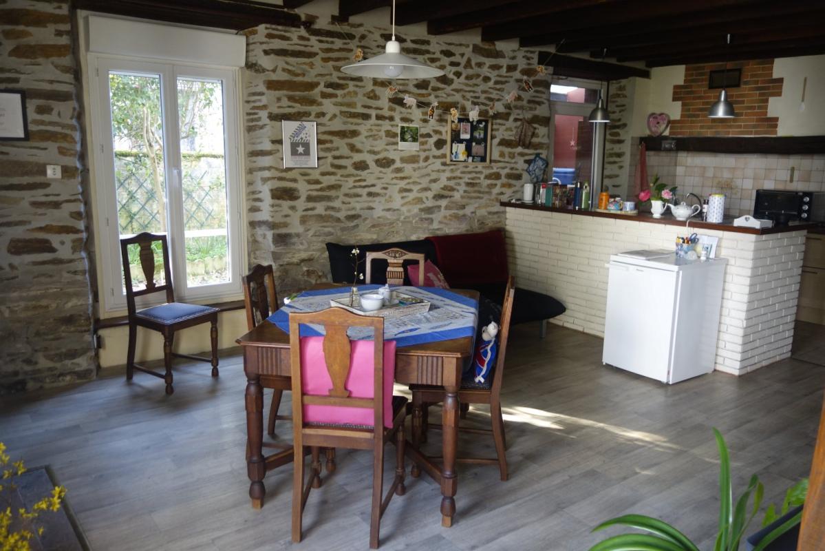 4 bedroom maison in Saint Yrieix La Perche, Haute-Vienne, France