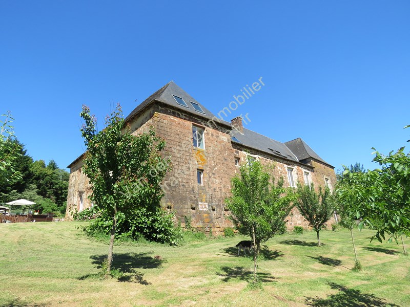5 bedroom demeure in Louignac, Corrèze, France