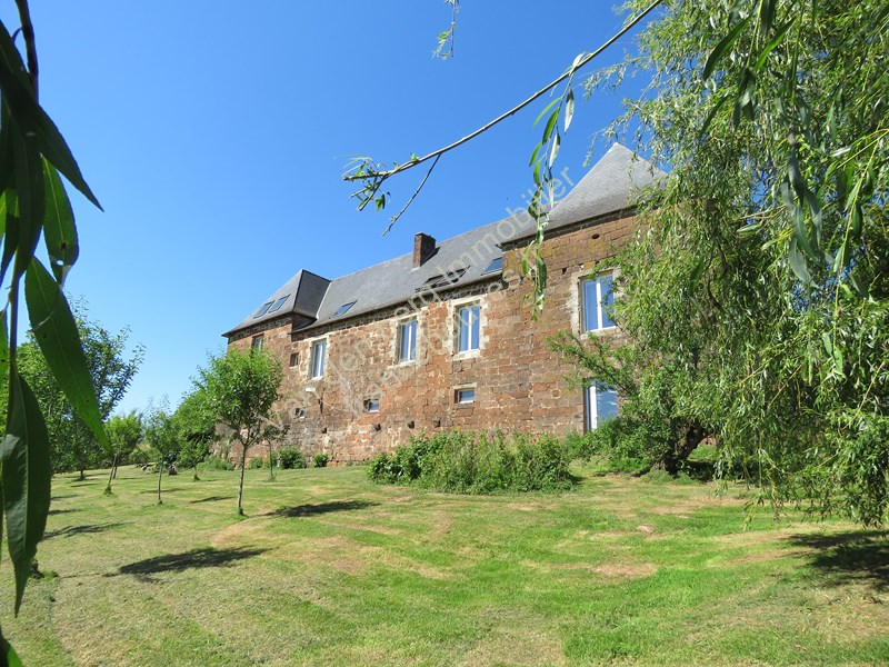 5 bedroom demeure in Louignac, Corrèze, France