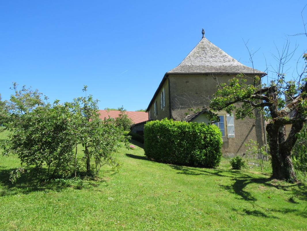 4 bedroom maison in Juillac, Corrèze, France