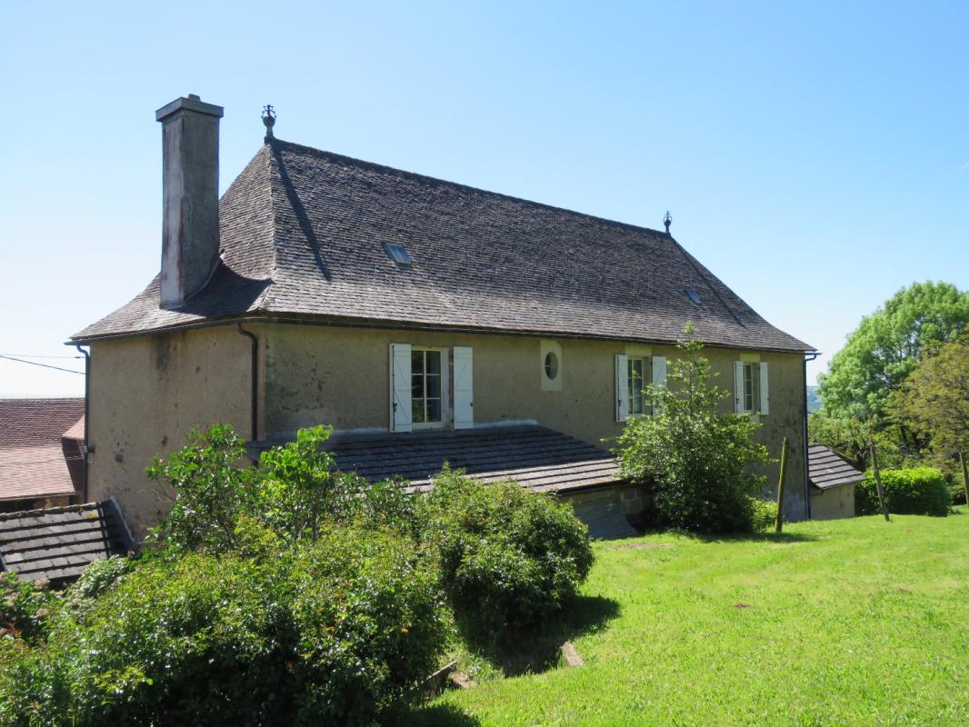 4 bedroom maison in Juillac, Corrèze, France