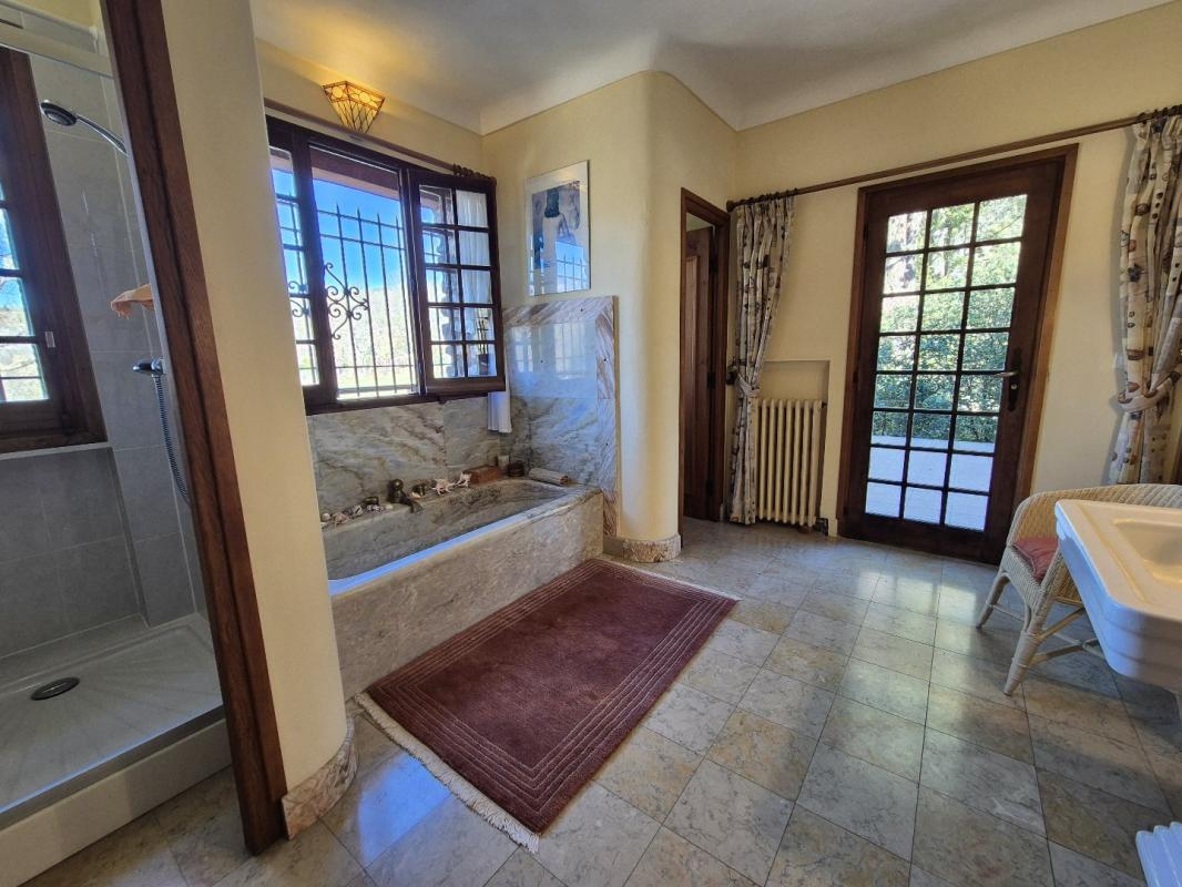 6 bedroom demeure in Fuilla, Pyrénées-Orientales, France