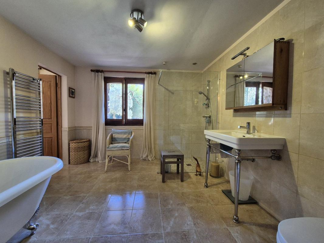 6 bedroom demeure in Fuilla, Pyrénées-Orientales, France