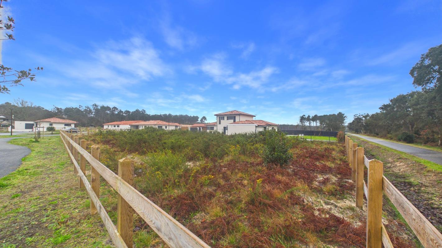 terrain in Moliets Et Maa, Landes, France