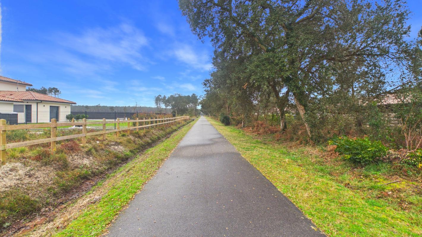 terrain in Moliets Et Maa, Landes, France