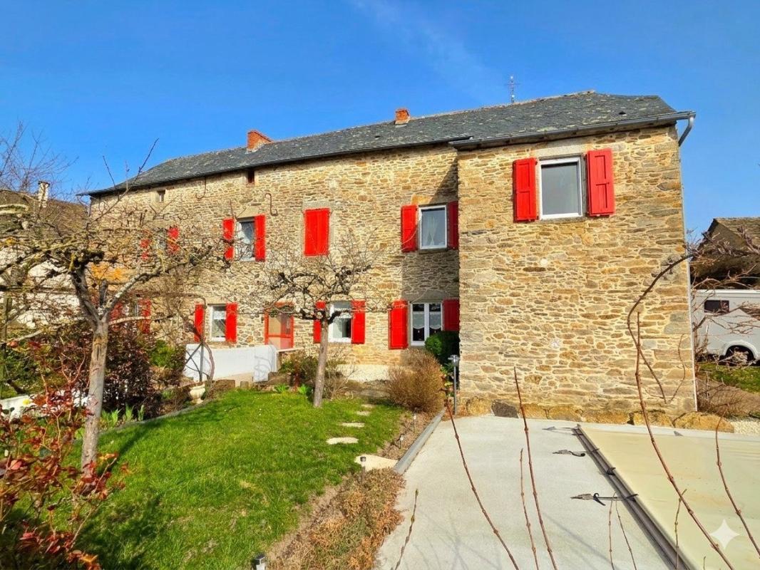 6 bedroom maison in Sauveterre-de-rouergue, Aveyron, France