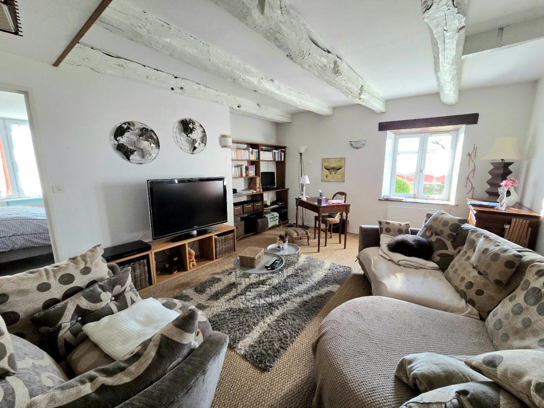 6 bedroom maison in Sauveterre-de-rouergue, Aveyron, France