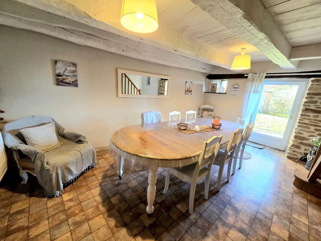 6 bedroom maison in Sauveterre-de-rouergue, Aveyron, France