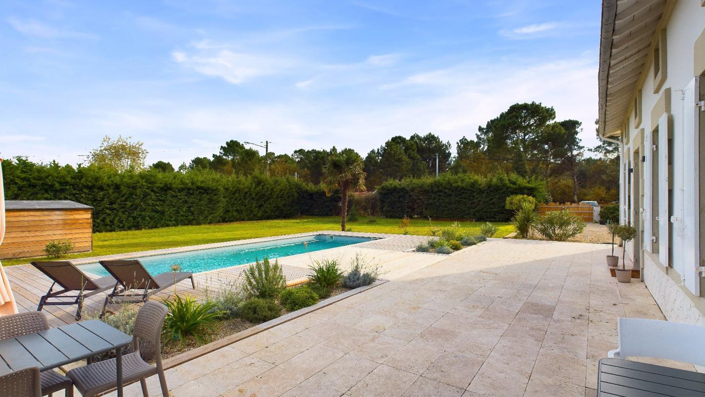 5 bedroom villa in Biscarrosse, Landes, France