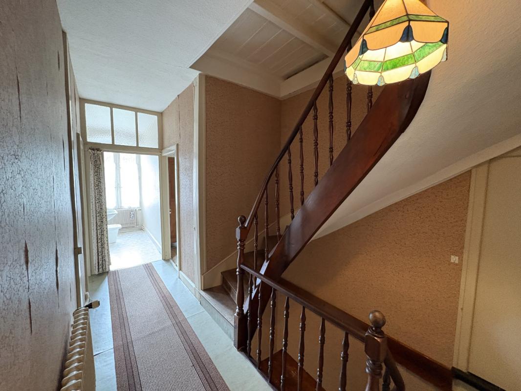 3 bedroom maison in Ayen, Corrèze, France