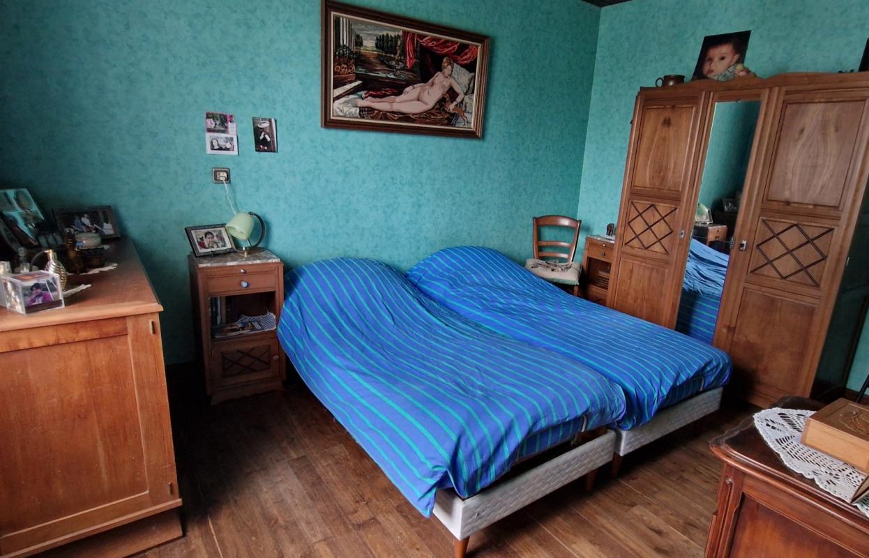 2 bedroom maison en pierres in Saint Gourson, Charente, France