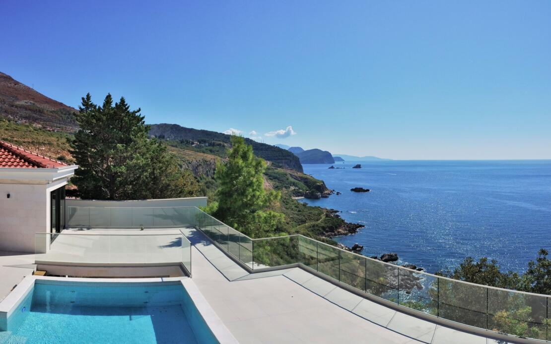 A 270 m2 seaside villa in Budva, nearing completion, is for sale.