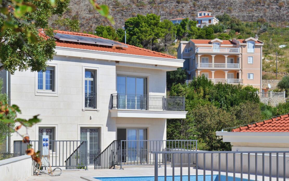 A 270 m2 seaside villa in Budva, nearing completion, is for sale.