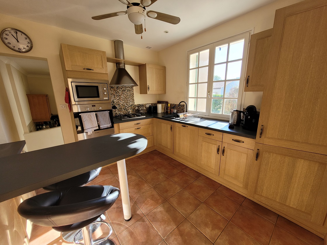 4 bedroom Detached House in Autignac, Herault, France – sam349000ee