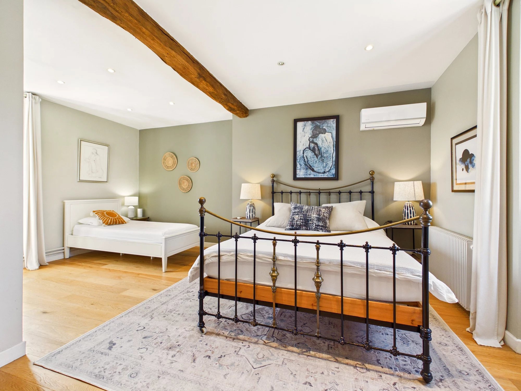 Very nice restoration for this stone house surrounded by its 3.5 hectares of meadows, Aquitaine – France – BVI84334