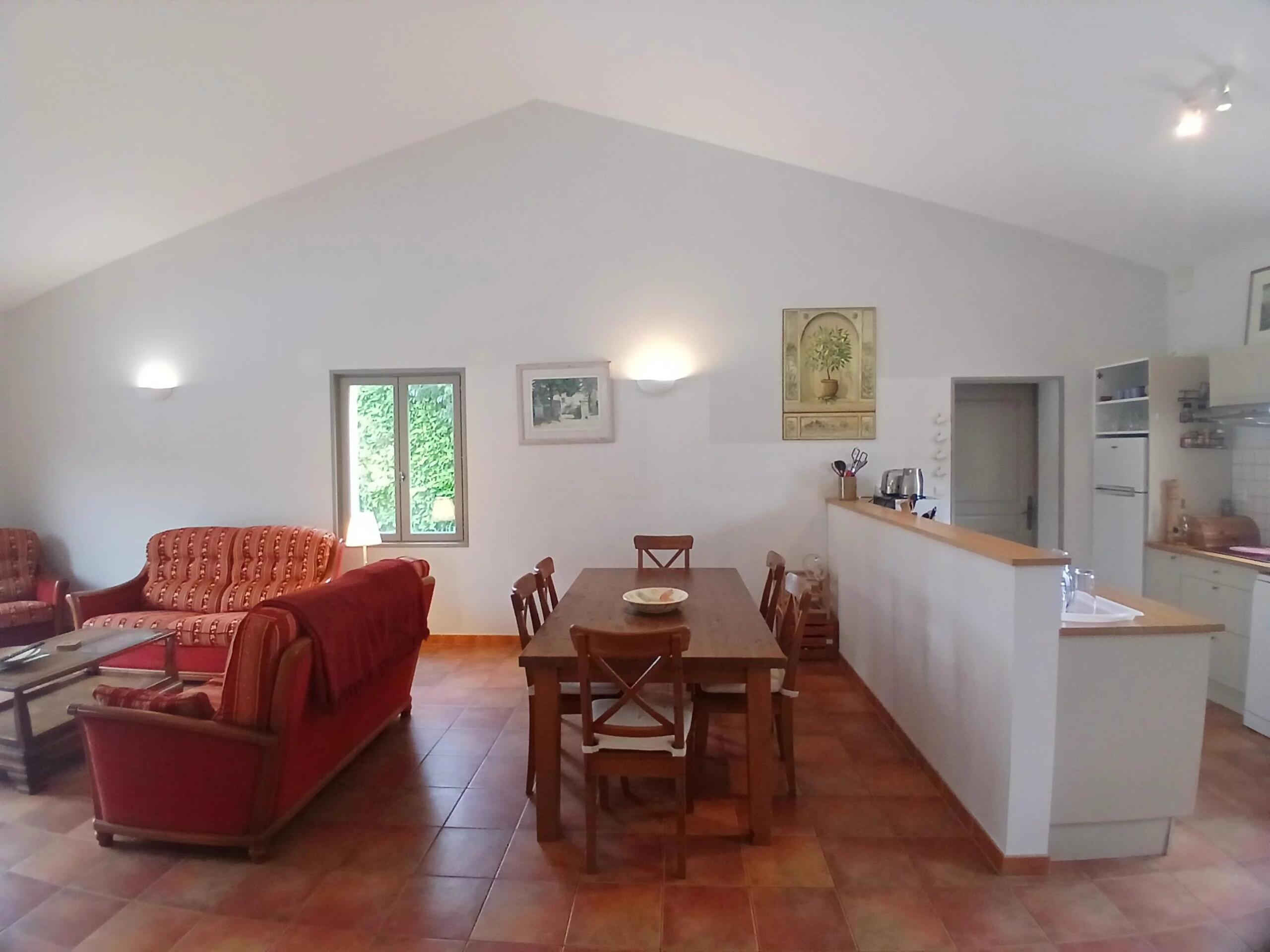 Ground floor 3 bedroom villa with pool on secluded holiday residence, Poitou-Charentes – France – BVI84589