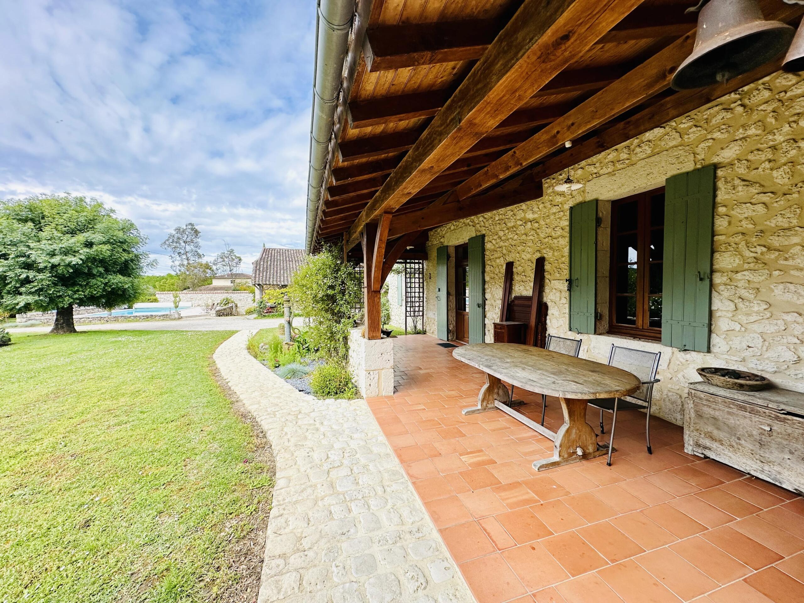 Charming stone house with terrace, pool and barn near Eymet, Aquitaine – France – BVI75266