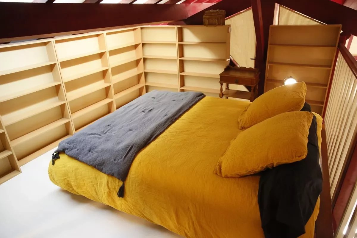 19th-century mill converted into holiday cottages and guest rooms, Aquitaine – France – BVI83809