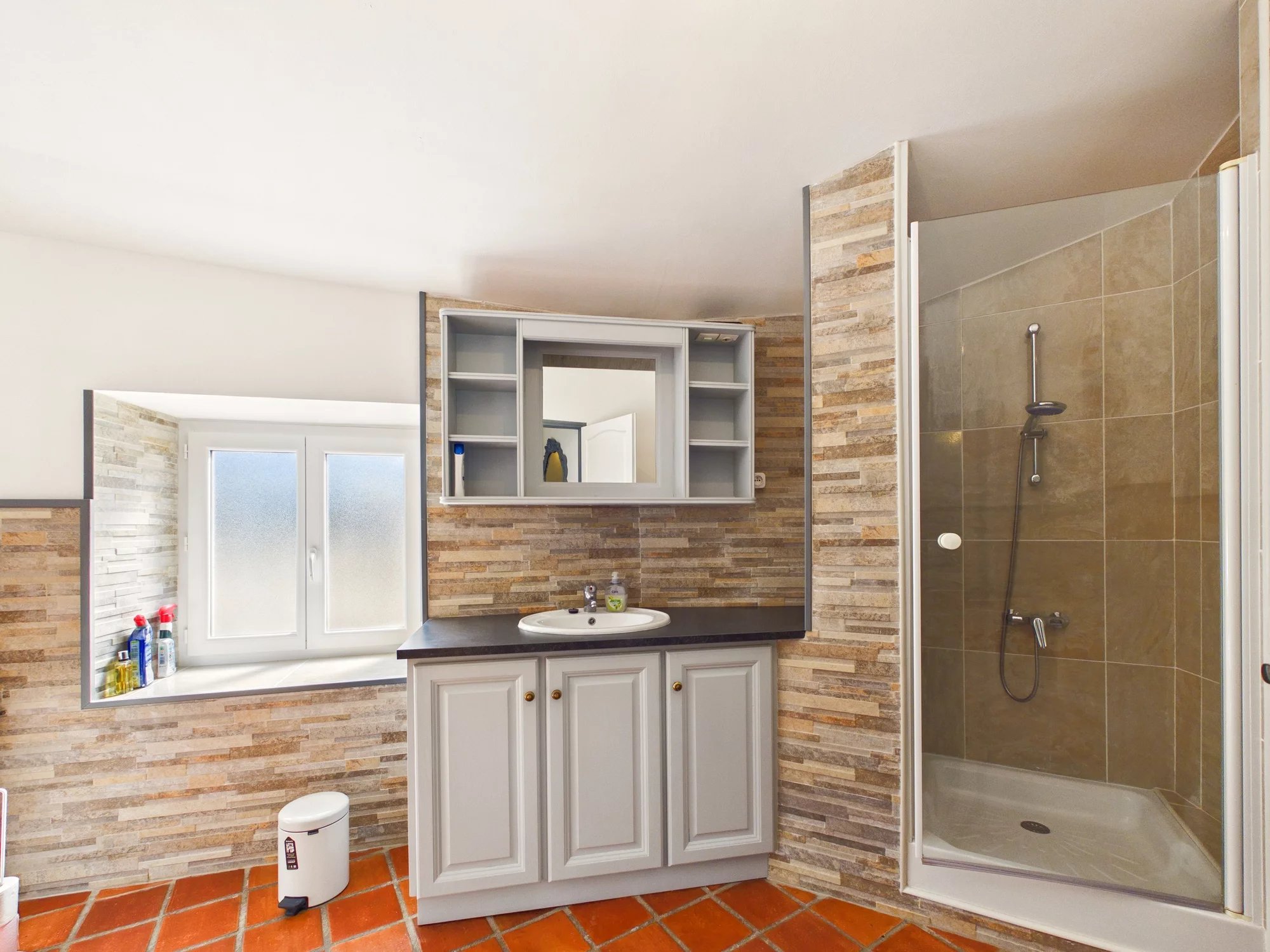 Pretty Stone house on the outskirts of Eymet, Aquitaine – France – BVI84668