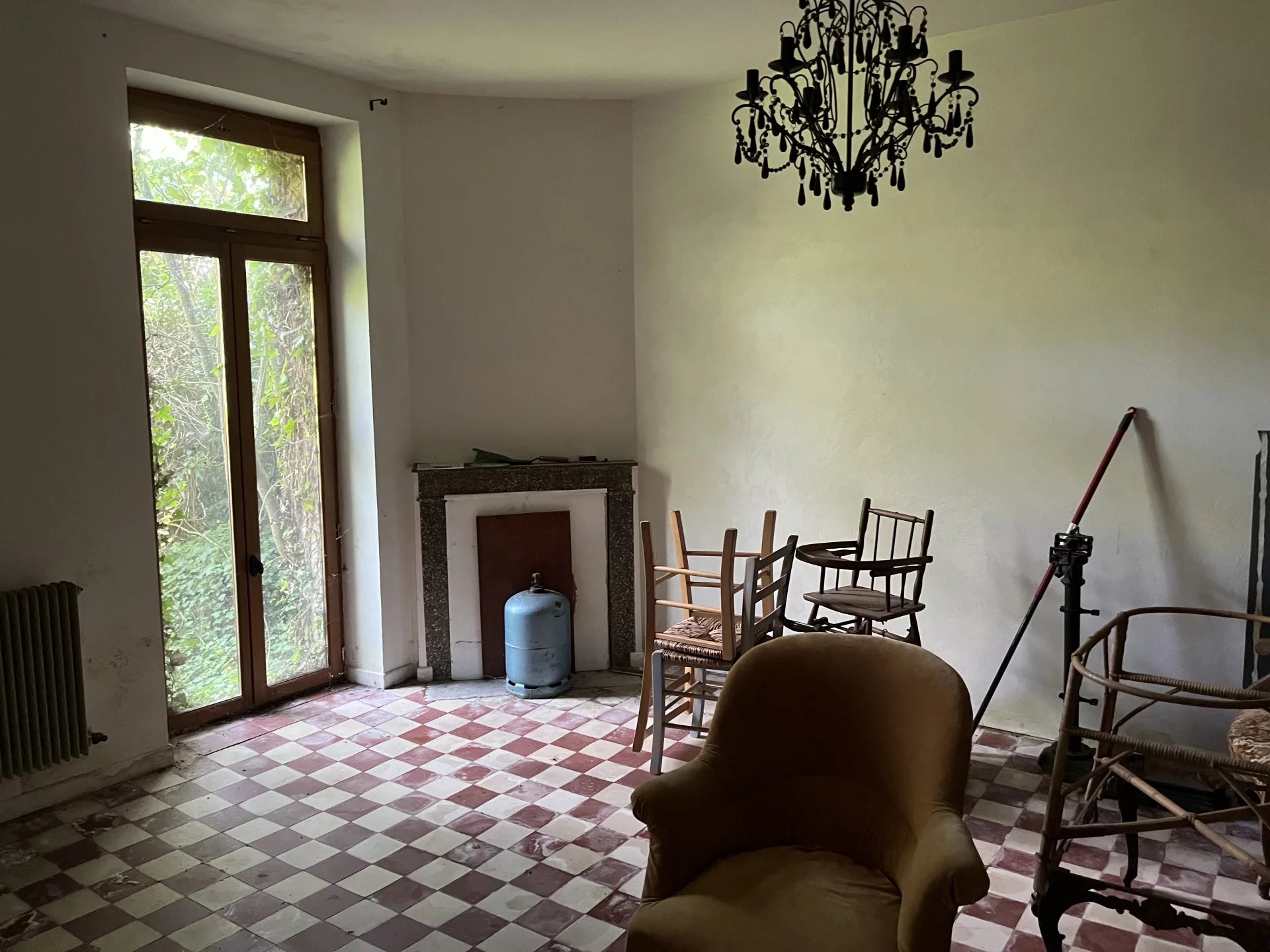 4 bed village property to renovate, with great potential, Poitou-Charentes – France – BVI76032