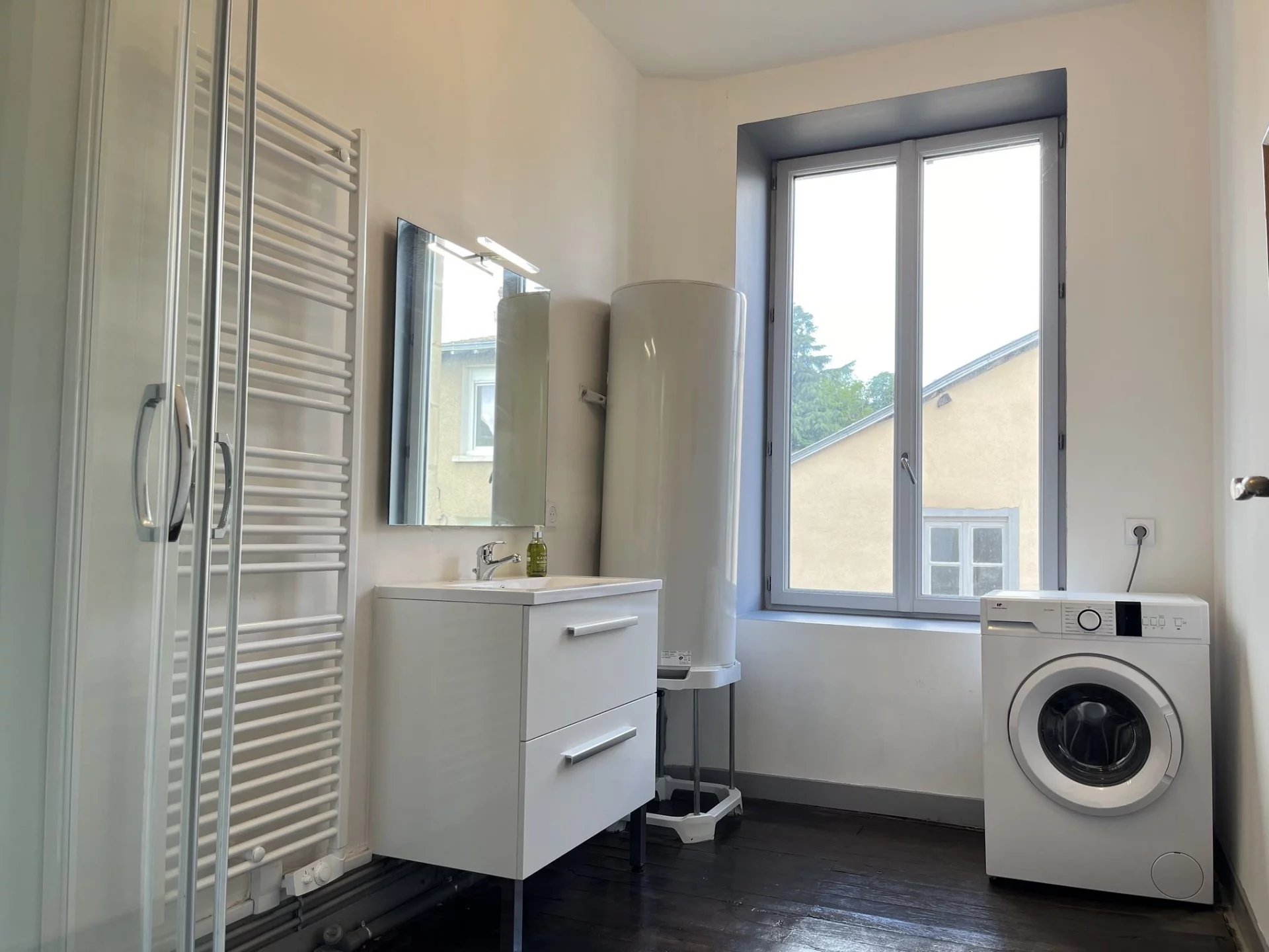 Great investment property in Montmorillon, Poitou-Charentes – France – BVI75453