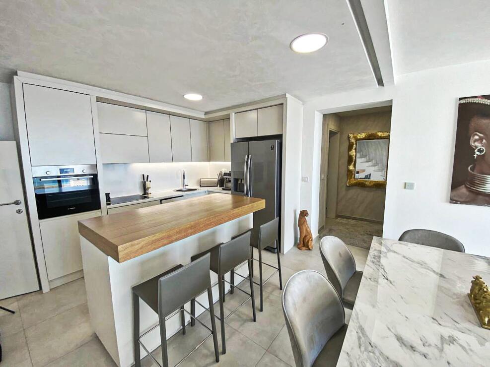 Exclusive duplex with panoramic sea views in the heart of Montenegro