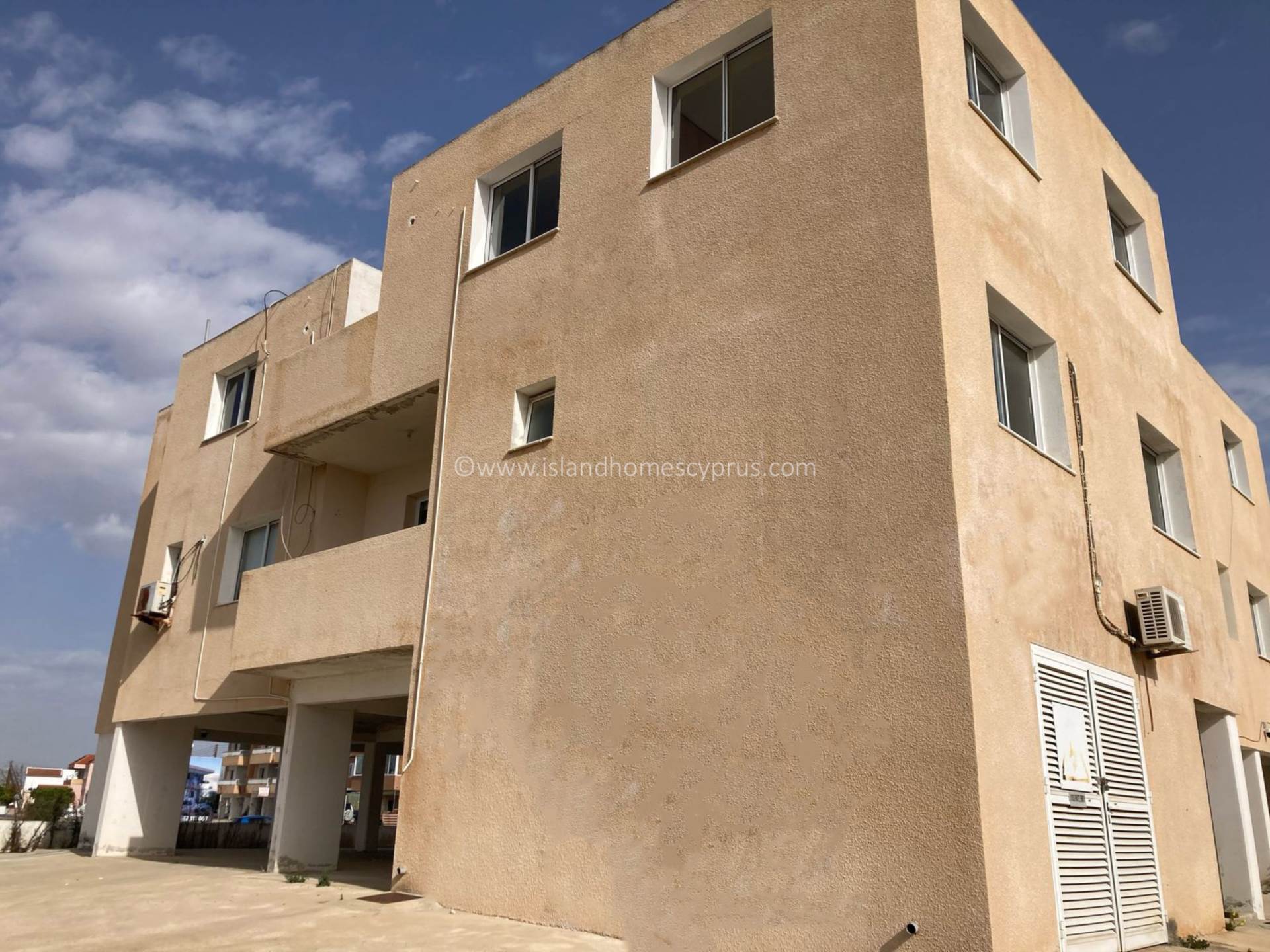 Commercial Property in Paralimni, Famagusta, Cyprus – PaR214