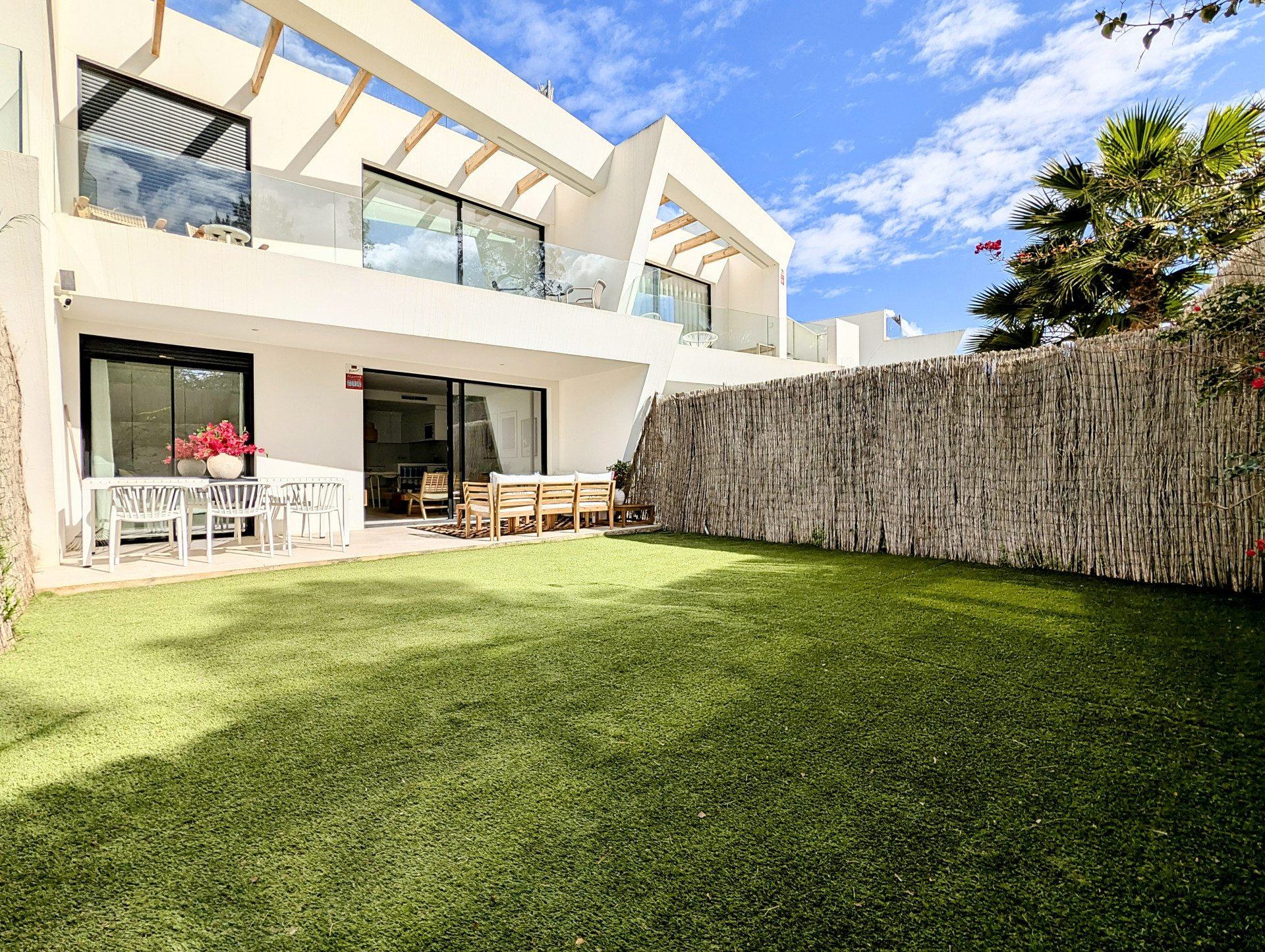 2 bedroom Ground Floor Apartment in Sant Antoni De Portmany, Islas Baleares, Spain – 428-05323P